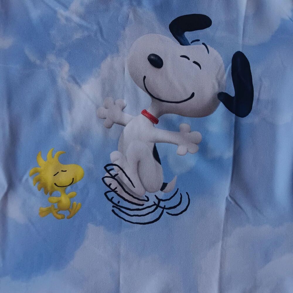 Peanuts Blue Snoopy & Woodstock Nurse Scrub Top - Picture 4 of 11